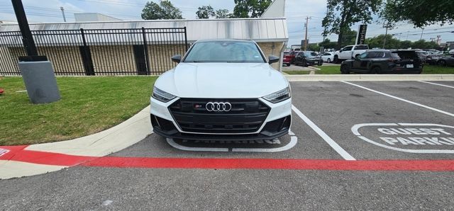 Thumbnail: 2020 Audi S7 - 3