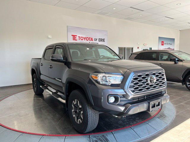 Magnetic Gray Metallic 2020 Toyota Tacoma Pickup Truck Four-Wheel Drive 6-Speed Automatic