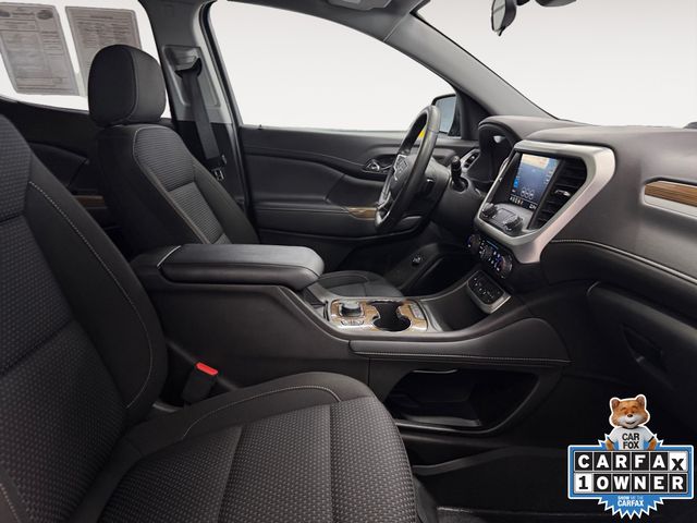 2023 GMC Acadia SLE photo