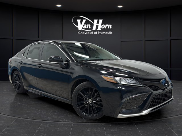 2023 Toyota Camry Hybrid XSE