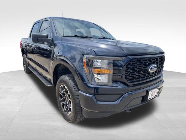 2023 Ford F-150 XL 2