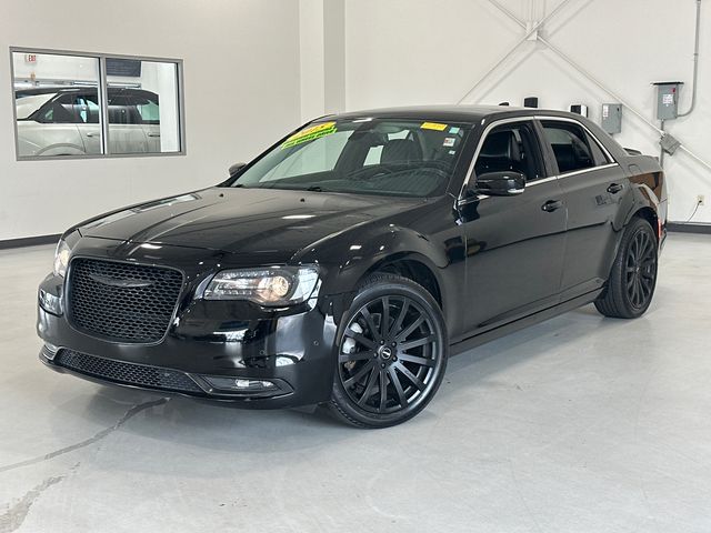 2015 Chrysler 300 Limited AWD