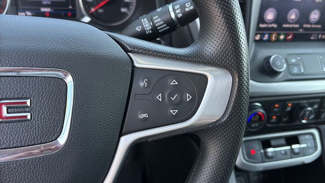 Used 2023 Silver GMC SLE image 22