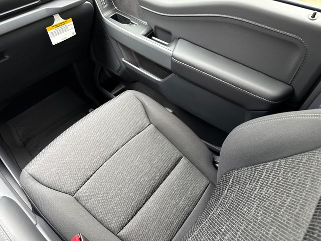 New 2026 Gray Ford XLT image 18