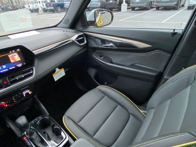 used 2025 Chevrolet TrailBlazer car, priced at $28,462
