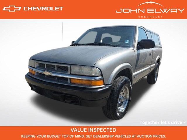 Light Pewter Metallic 1998 Chevrolet S-10 Pickup Truck Four-Wheel Drive 5-Speed Manual