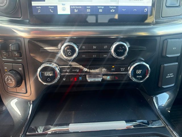 2021 Blue Ford F-150 Lariat 4X4 Truck