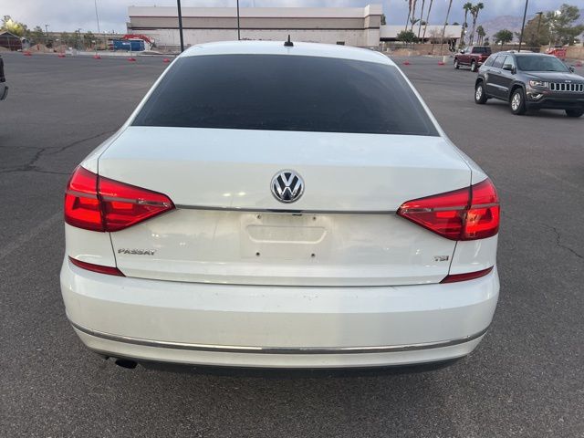 2016 Volkswagen Passat 1.8T S 4