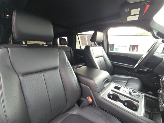 2021 Ford Expedition XLT:168632A