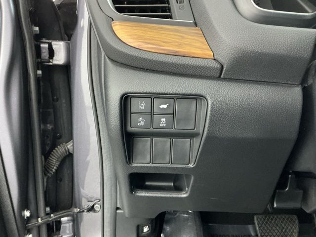 used 2017 Honda CR-V car, priced at $19,879