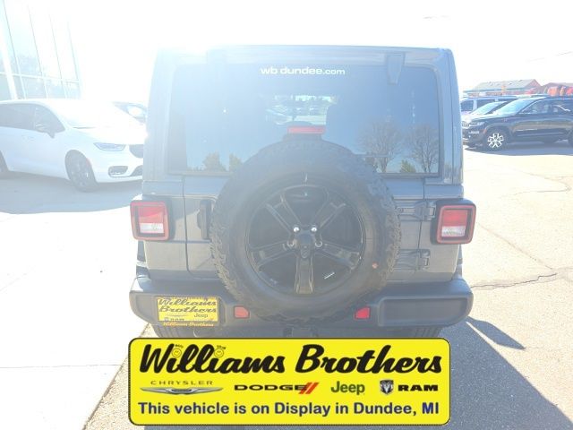 2022 Jeep Wrangler Unlimited Sahara Altitude - Sting-Gray Clearcoat exterior view 6