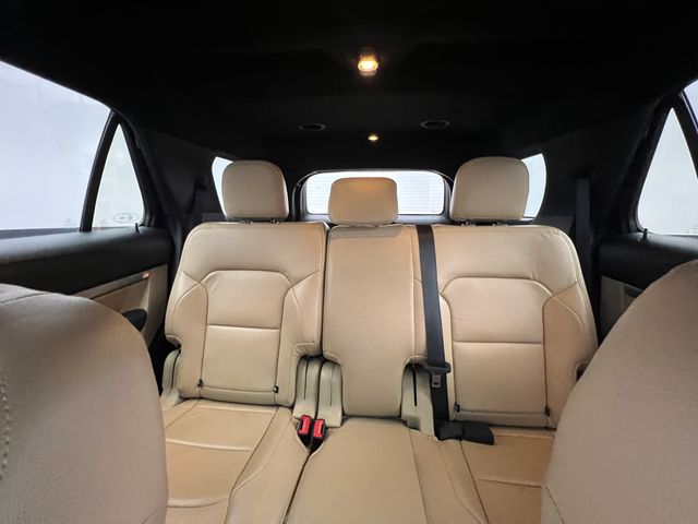 2016 Ingot Silver Metallic Ford Explorer Base FWD SUV