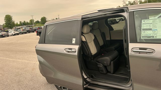 New 2026 Toyota Sienna Van