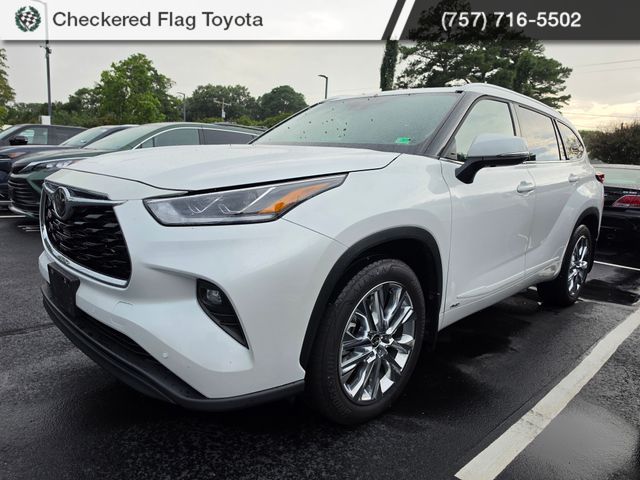 2026 Toyota Highlander Hybrid Blanco (Wind Chill Pearl) SUV/Crossover Tracción en las cuatro ruedas Transmisión variable continua