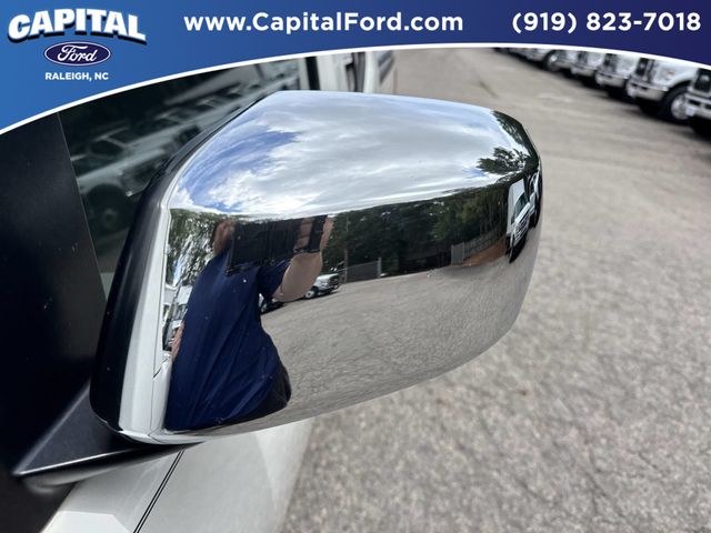 Used 2019 White Nissan SV image 12