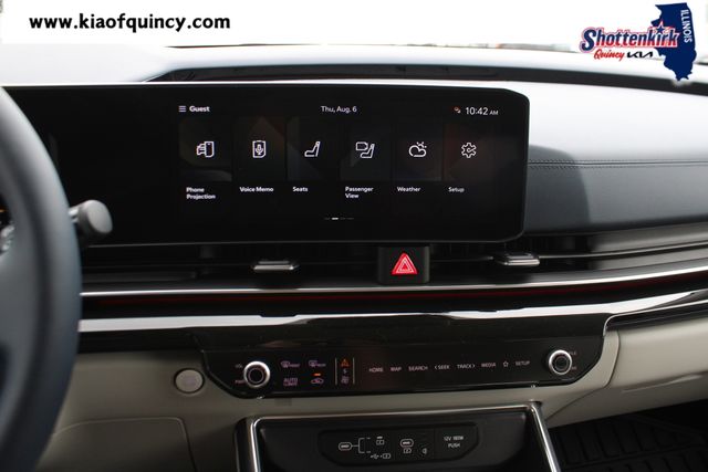 New 2026 Kia Carnival MPV Van