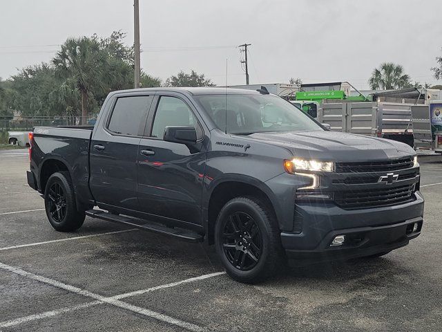 Shadow Gray Metallic 2022 Chevrolet Silverado 1500 Pickup Truck Four-Wheel Drive 8-Speed Automatic