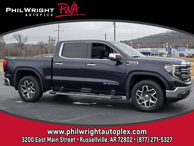 2022 GMC Sierra 1500 SLT Crew Cab 4WD