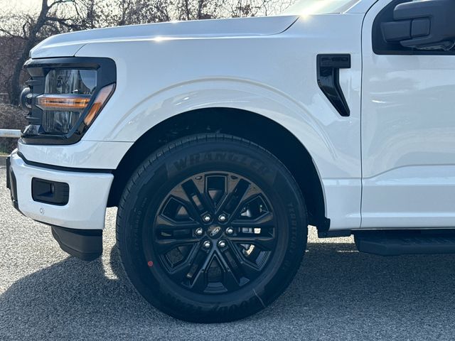 New 2026 White Ford XLT image 5