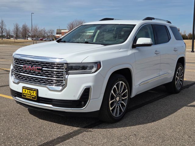 2023 GMC Acadia AWD Denali