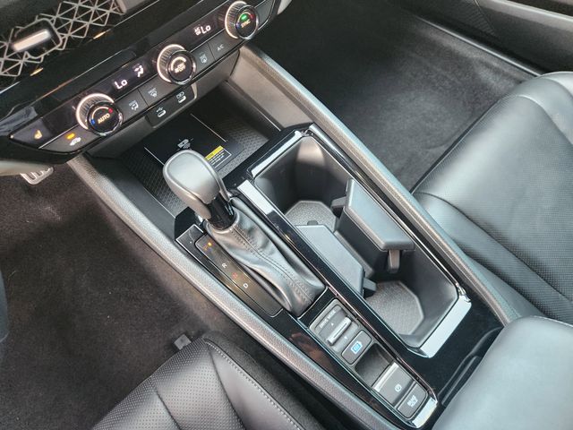2025 Honda Accord Hybrid Sport-L  at Community Honda