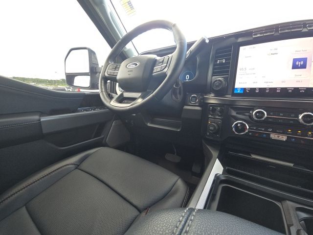 Photo of 2024 Ford F-250SD Lariat in Dallas, GA - 27,  2024 Ford F-250SD Lariat:167071A