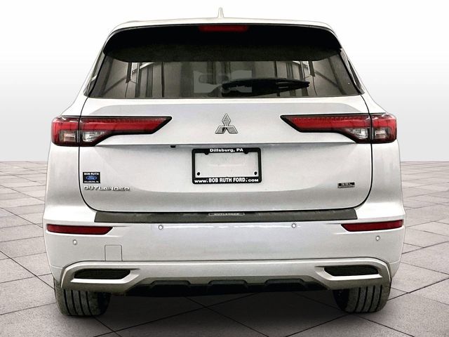 2022 Mitsubishi Outlander SEL White at Auto Express Mitsubishi