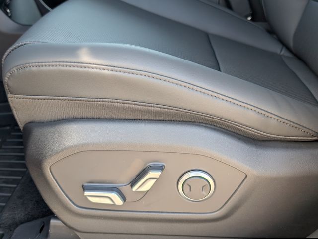 New 2026 Gray Hyundai SEL image 13