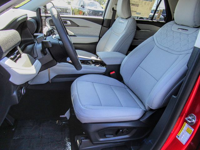 Photo of 2025 Ford Explorer Platinum in Dallas, GA - 8,  2025 Ford Explorer Platinum:167815