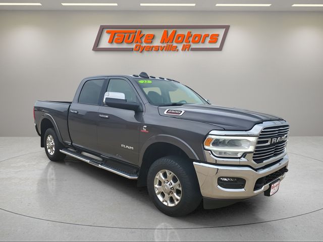 Gray (Granite Crystal Metallic Clearcoat) 2022 RAM 2500 Laramie Crew Cab 4WD Pickup Truck Four-Wheel Drive 6-Speed Automatic