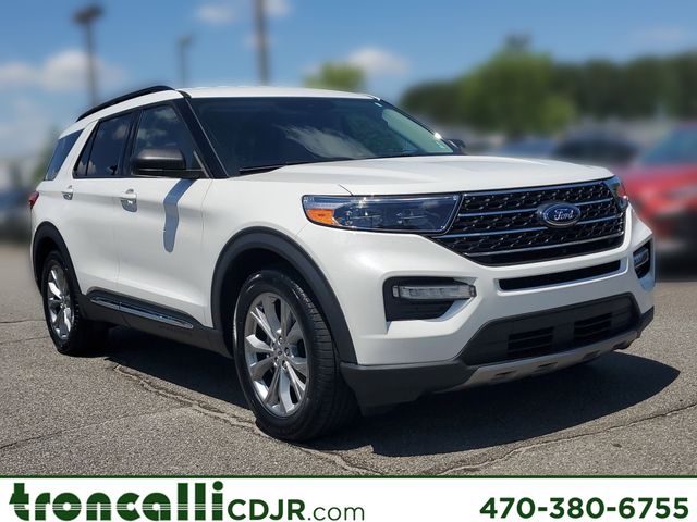 White Metallic 2023 Ford Explorer SUV / Crossover Rear-Wheel Drive Automatic
