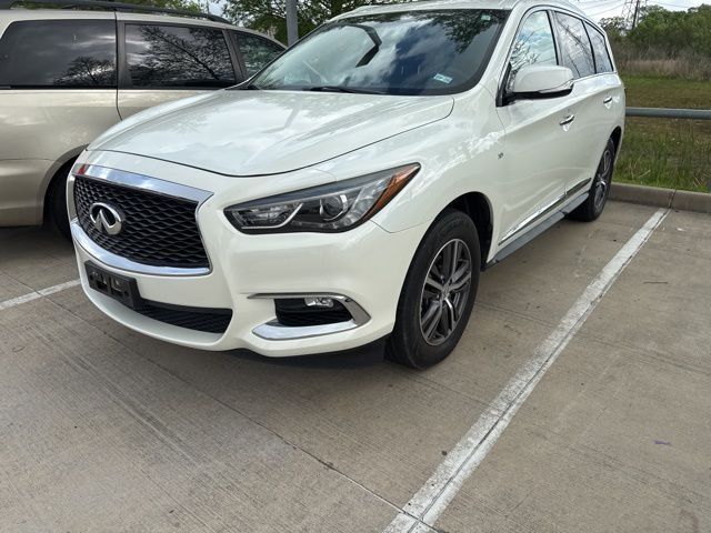 Majestic White 2018 INFINITI QX60 FWD SUV / Crossover Front-Wheel Drive Continuously Variable Transmission