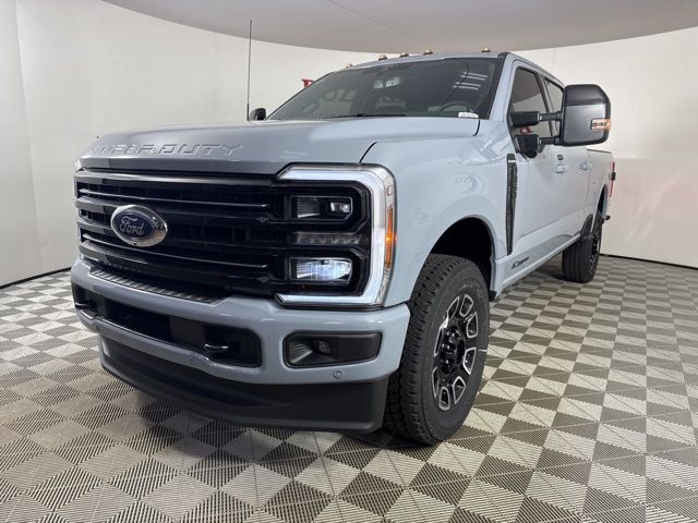 2025 Glacier Gray Metallic TriCoat Ford Super Duty F-350 SRW Platinum 4X4 Truck
