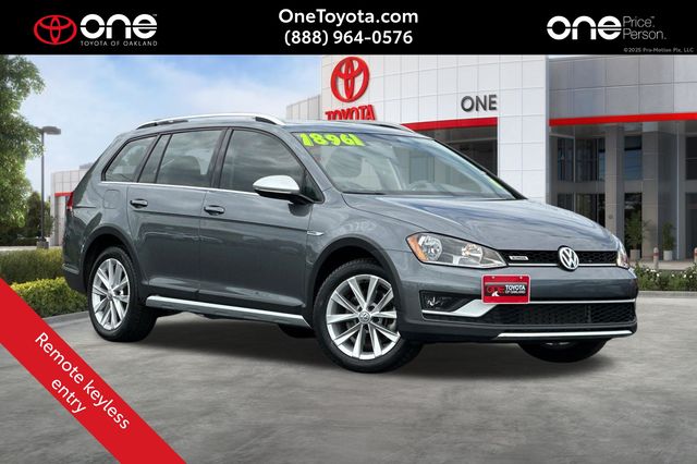 2017 Volkswagen Golf Alltrack SE 4Motion AWD