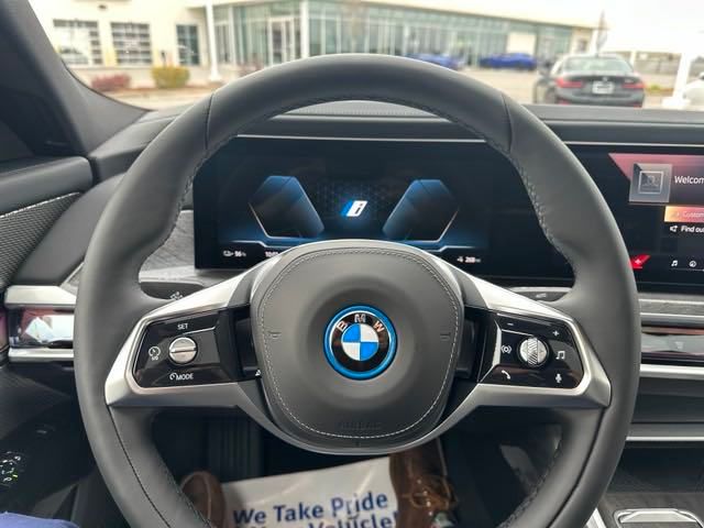 2024 BMW i7 eDrive50 15