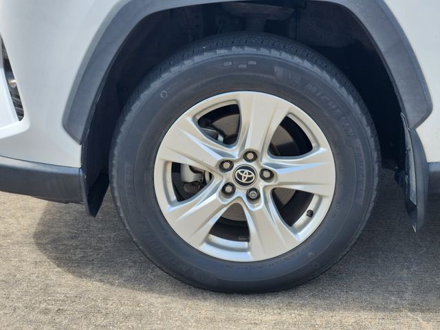 2021 Toyota RAV4 XLE White at Toyota of Victoria