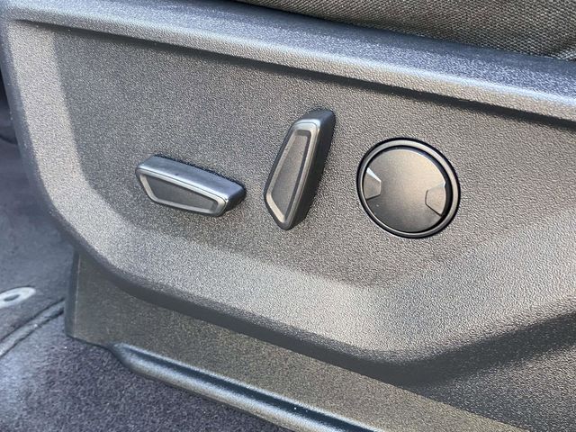 2023 Agate Black Metallic Ford F-150 XLT 4X4 Truck