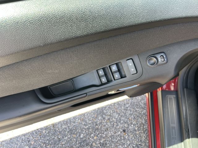 Used 2015 Red Chevrolet 1LT image 13