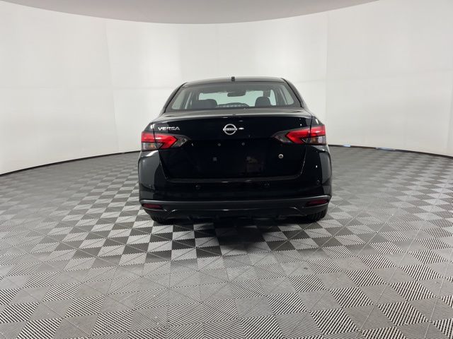 2025 Super Black Metallic Nissan Versa 1.6 S FWD Sedan