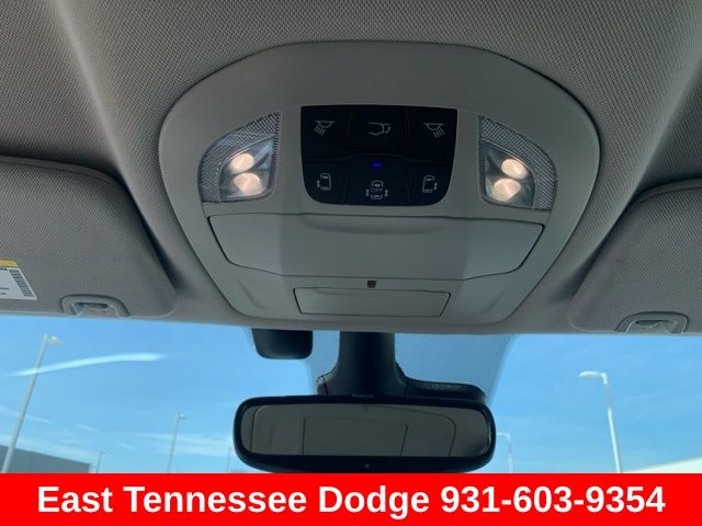 2021 Chrysler Pacifica Touring L photo