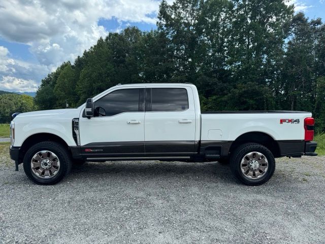 Used 2025 White Ford King Ranch image 4