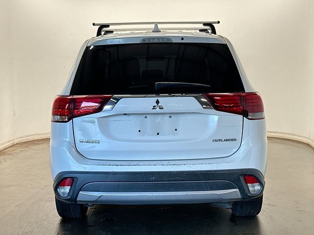 2017 Mitsubishi Outlander ES  at Auto Express Mitsubishi
