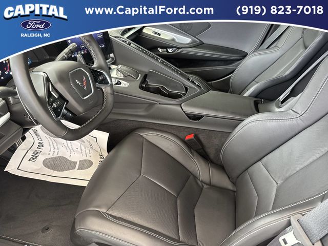 Used 2023 White Chevrolet Stingray image 17