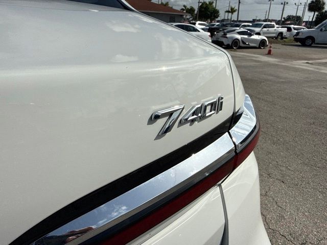 2025 BMW 740i - $67,988