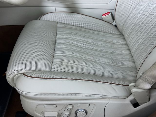 Thumbnail: 2021 Genesis G90 - 20