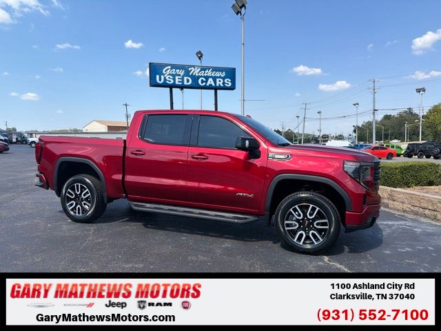2023 GMC Sierra 1500 AT4 Crew Cab 4WD