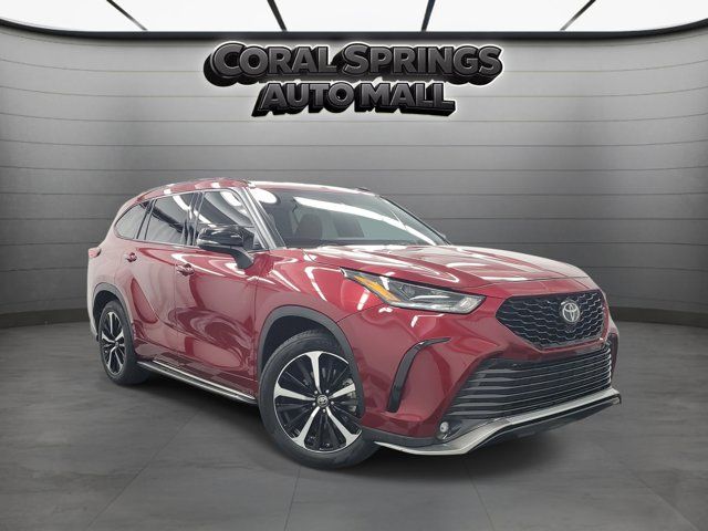 2021 Toyota Highlander XSE