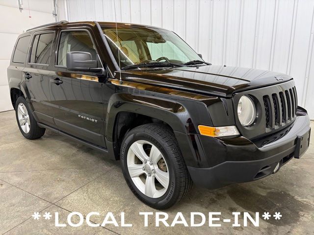 2017 Jeep Patriot Latitude FWD Negro (Black Clearcoat) SUV/Crossover Tracción delantera 6 velocidades Automática