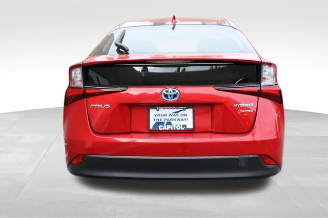 2019 Toyota Prius Limited 22