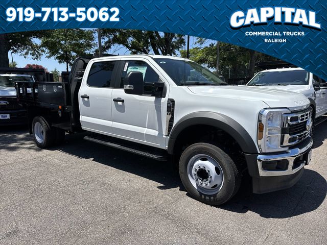 New 2025 Oxford White Ford F-450® XL image 2